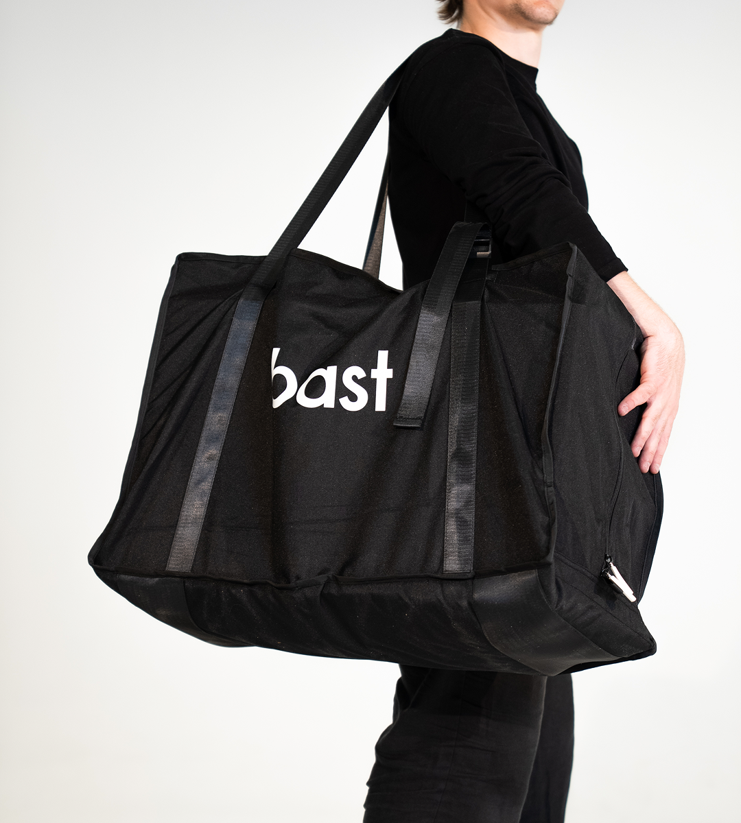 Bast sauna tent conviniently packs into carry bag. 